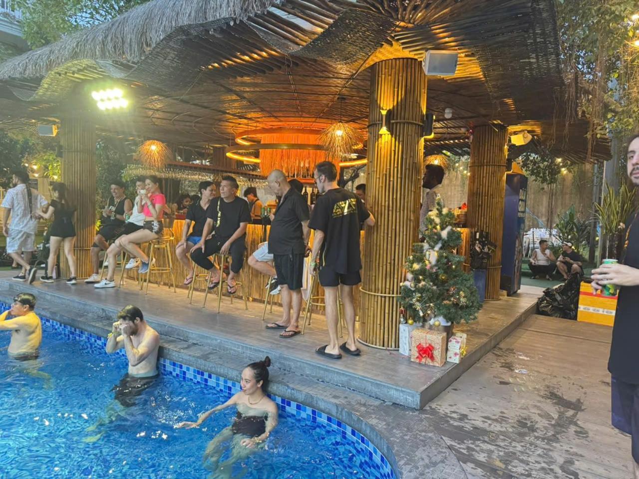 Hidden Mansions Saigon Resort Хошимін Екстер'єр фото